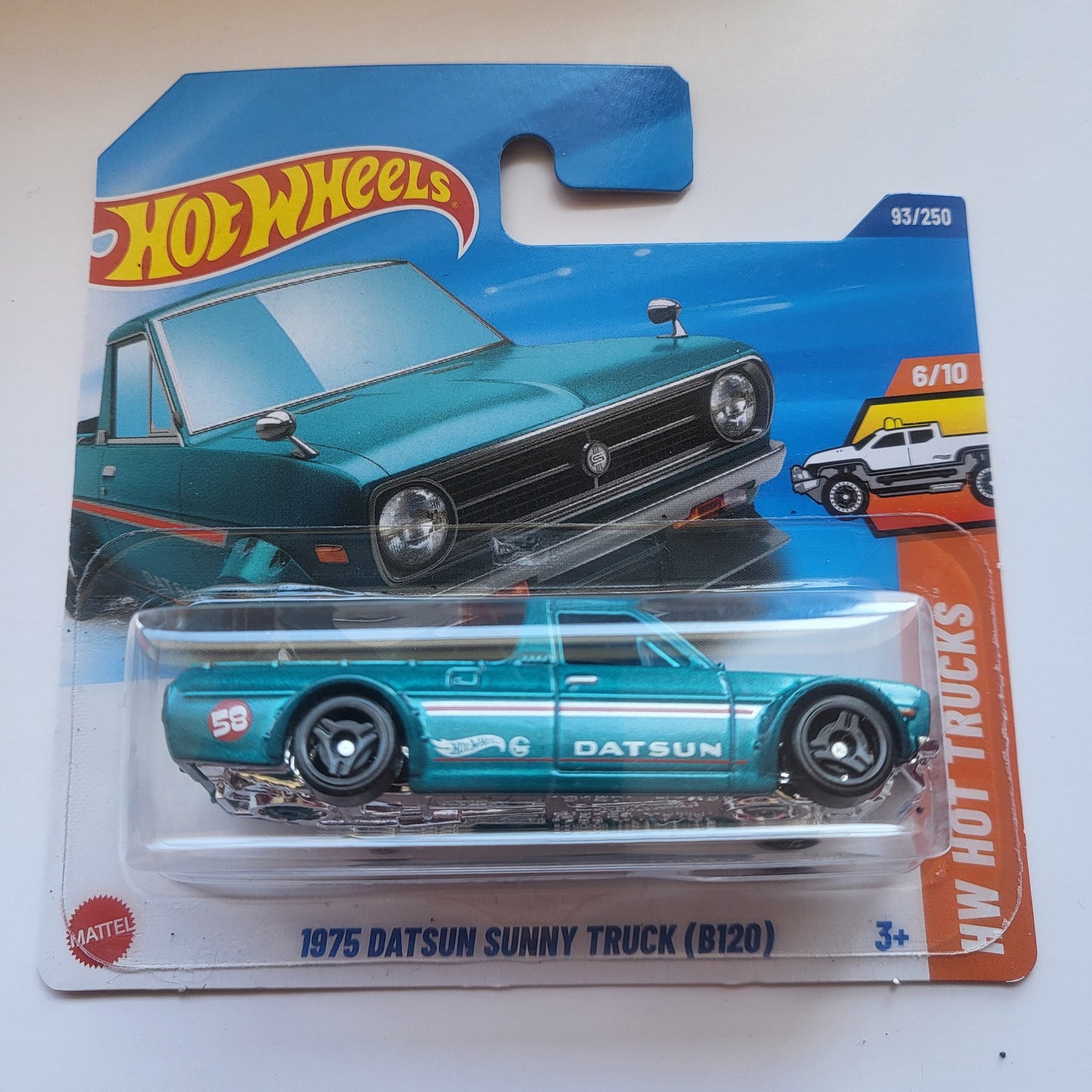 Datsun Sunny Truck Hot Wheels