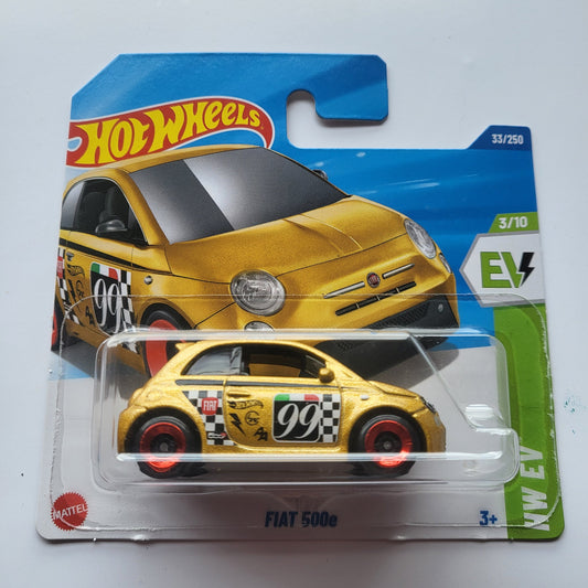 Gold Fiat 500 Hot Wheels
